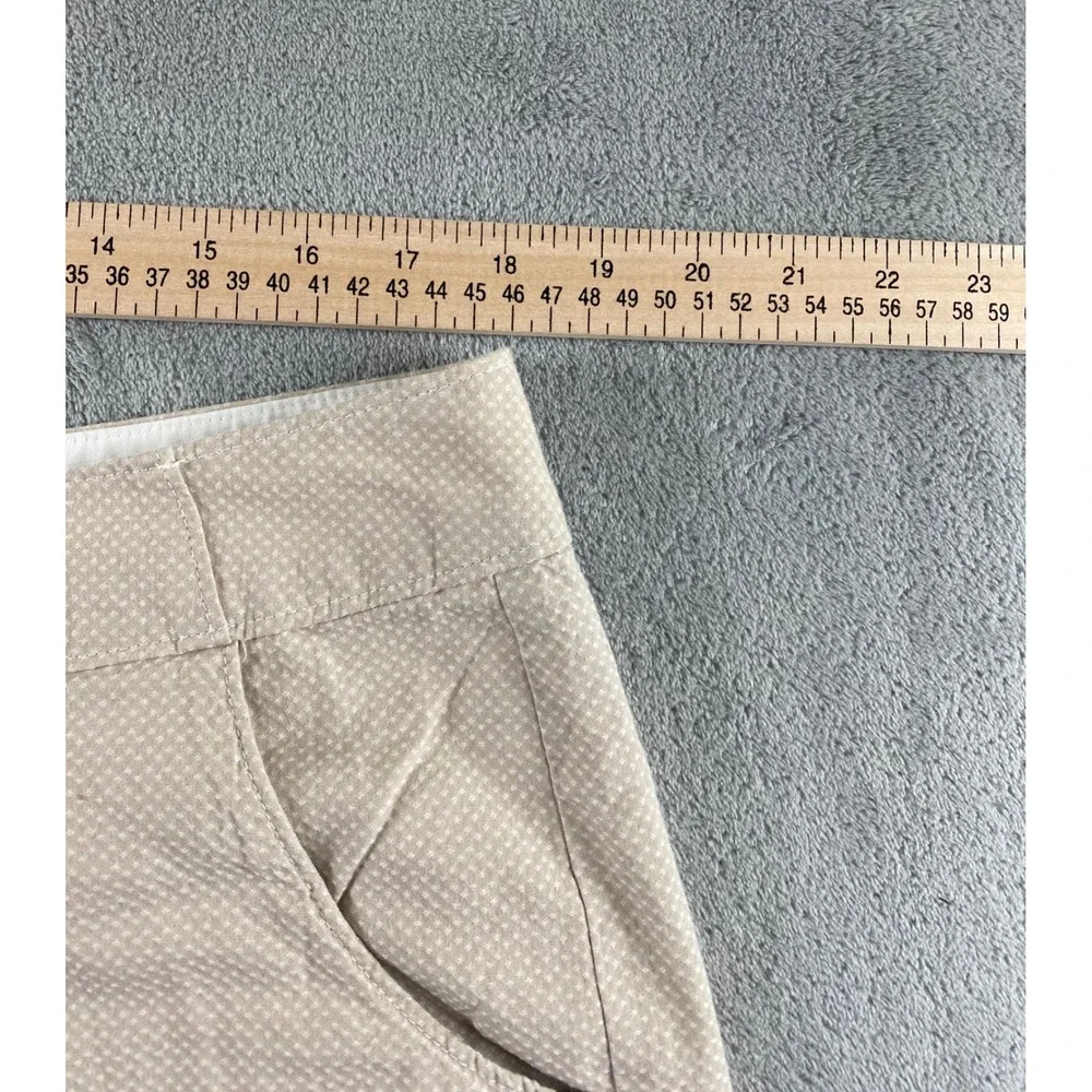 Columbia Omni-Shade Mens Shorts Tan Khaki Micro Dot Sun Protection Size 37x10